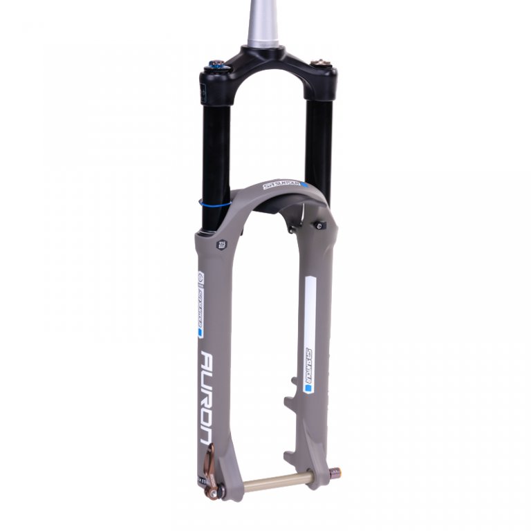 vidlice Suntour AURON35 EQ Boost RC2 PCS 15QLC-Ti 27,5" 160mm, šedá